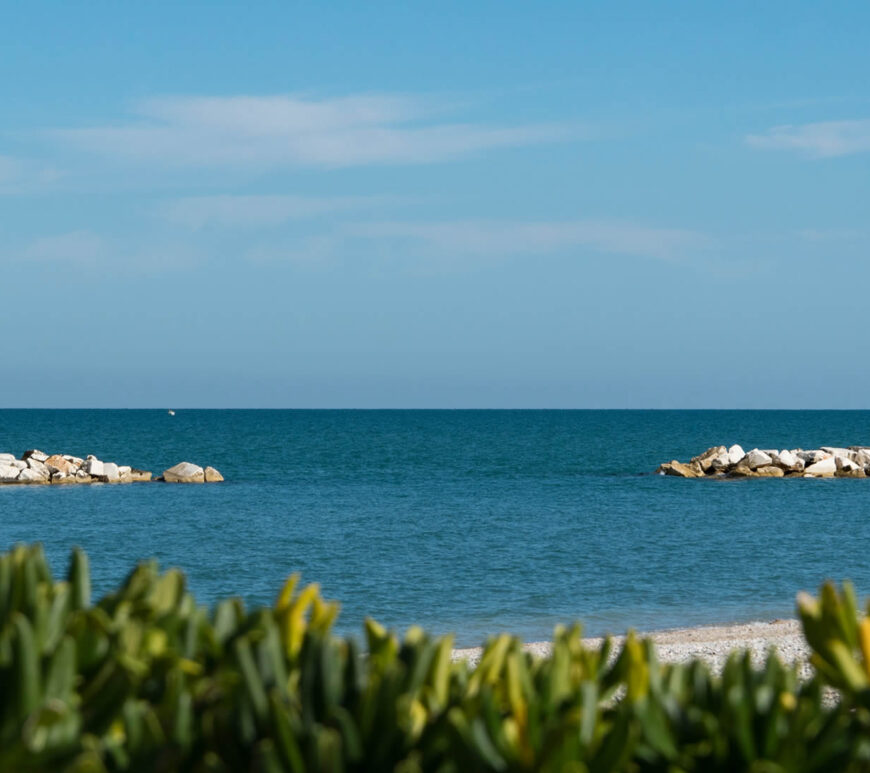 vista mare da hotel a fano